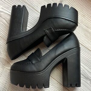 Black Chunky Heel Loafers